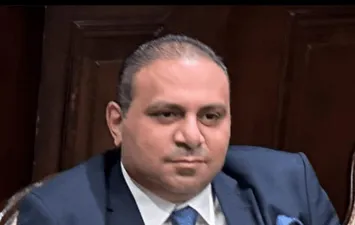  أحمد زكي أمين عام الشُعبة العامة للمصدرين