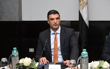 وزير الصناعة 