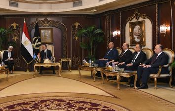  لقاء وزير الداخلية مع المستشار الشرطي لمنظمة الأمم المتحدة