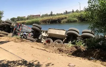 إنقلاب سيارة