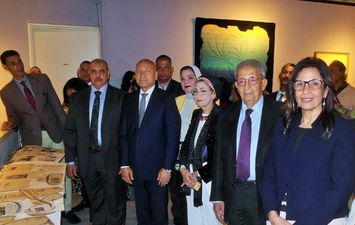 وزيرة الثقافة وعمرو موسى 