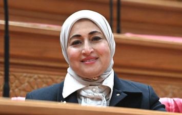 د. ثريا أحمد البدوي