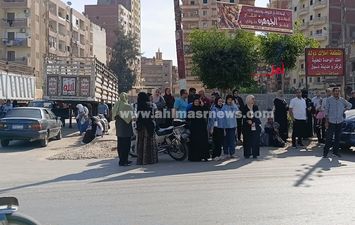 أولياء أمور طلاب الثانوية العامة 