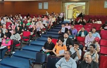 انطلاق القوافل التعليمية المجانية لطلاب الثانوية العامة بمشاركة نخبة من كبار المعلمين