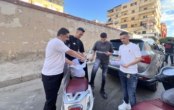 بيراجعوا لاخر لحظة 