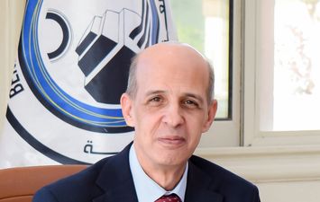 رئيس جامعة بنى سويف الأهلية 