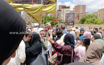 طلاب الثانوية العامة 