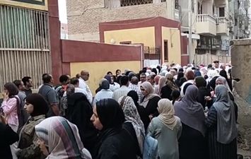 طلاب الثانوية العامة 