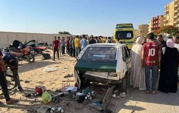 فتاة الشاي