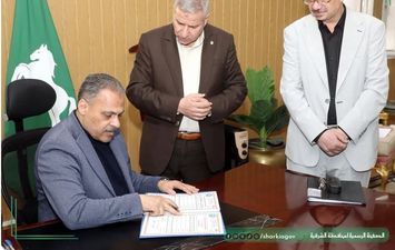 محافظ الشرقية يعتمد نتيجة الشهادة الإعدادية 