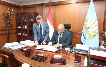 محافظ كفر الشيخ يعتمد نتيجة الشهادة الإعدادية 