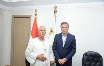 نقيب الفلاحين ووزير الزراعة