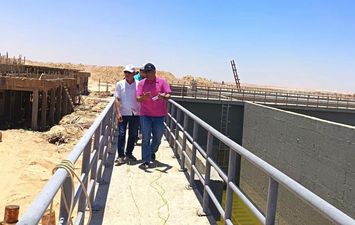 وزير الإسكان 