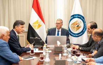 وزير البترول