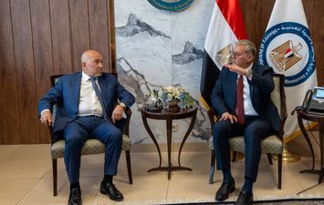 وزير البترول 