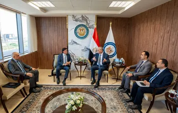 وزير البترول