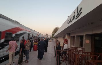 محطه دشنا 