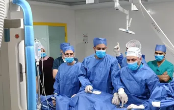  أول عملية إصلاح للصمام الميترالي بالقسطرة 