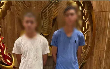 المتهمين 