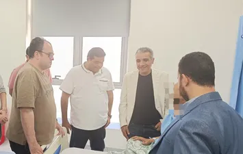 الفريق الطبي بقسم أمراض القلب والقسطرة القلبية التداخلية بمجمع الفيروز