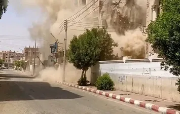 جانب من الإنهيار 