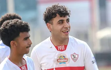 أيمن عبد العزيز 