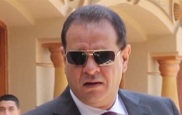 اللواء احمد عزت مدير أمن المنيا 