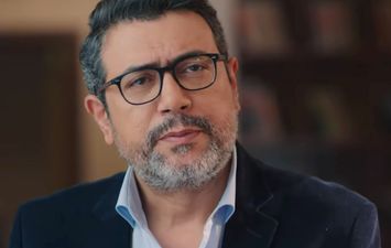أحمد وفيق 