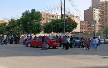 أولياء امور طلاب الثانوية العامة 