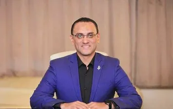 احمد شوقي الخبير الاقتصادي