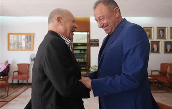 الخطيب وأبوريدة