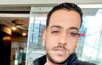 الشاب المتوفى 