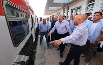 الفريق مهندس كامل الوزير وزير النقل