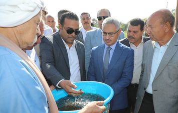 القاء الذريعة السمكية ببنى سويف 