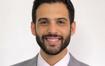 باهر عبدالعزيز 