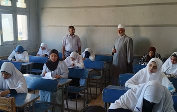 جانب من الامتحان 