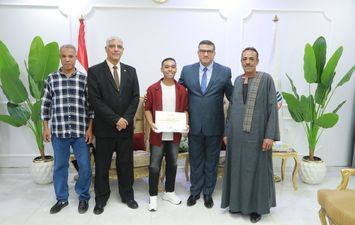 جانب من التكريم 