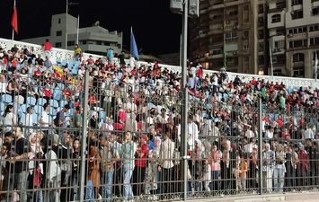 جانب من تشيع جماهير الإسكندرية لمنتخب مصر 