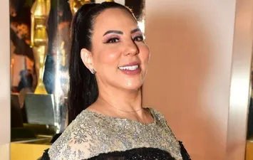 زينة منصور 