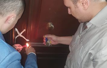 غلق مركز لزراعة الشعر ببنى سويف 