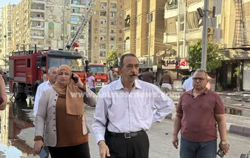 متابعة محافظ سوهاج للحريق