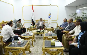 محافظ قنا يستقبل وفد الفاو