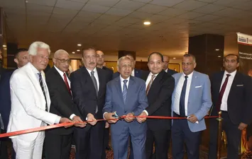  محافظا بورسعيد وشمال سيناء ورئيس الأكاديمية البحرية يشهدون ورشة عمل ومعرض الشركات حول دور النقل واللوجستيات