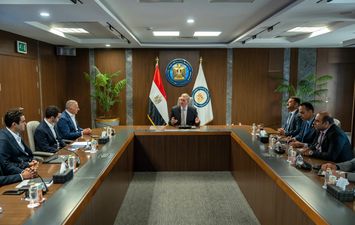 وزير البترول
