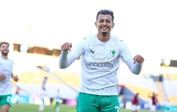 عمر الساعي 