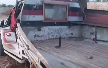 السيارة 