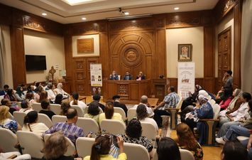 ندوة توعوية موسعة بعنوان &laquo;مخاطر الإدمان وطرق الوقاية والعلاج والدعم النفسي للمرأة والطفل&raquo;