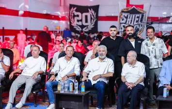 جماهير الزمالك مع رموز النادي 