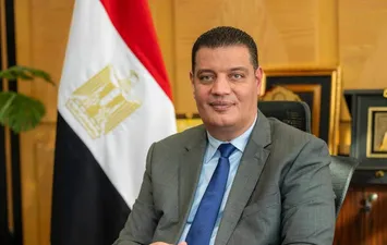 د. أيمن عبد الموجود