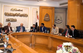 اجتماع شعبة المستلزمات الطبية 